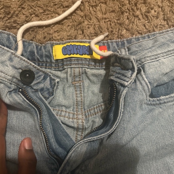 Meet your Posher, Emmanuel - Picture 3 of 3